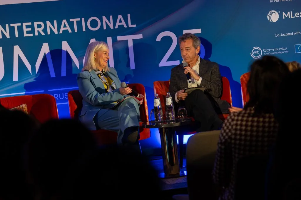 2512-AI-Summit--038